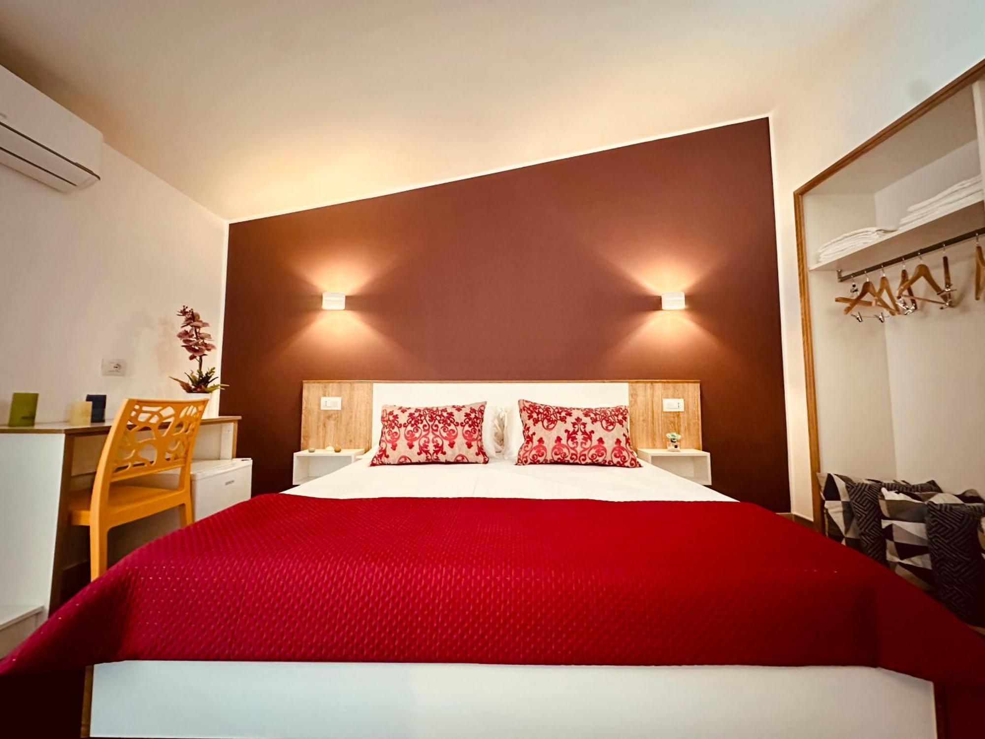 B&B The Sun - Family Rooms Tropea Exterior foto