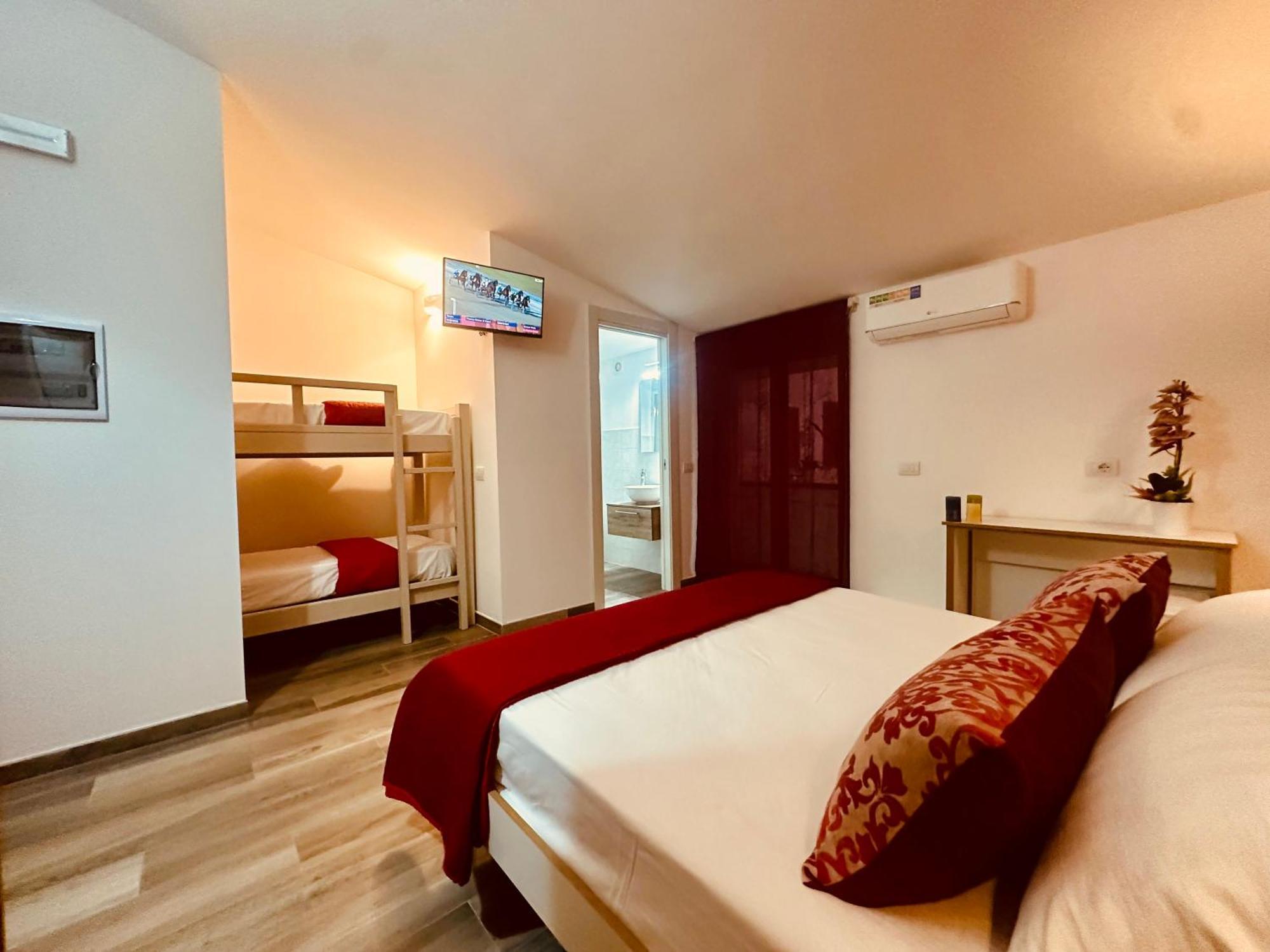 B&B The Sun - Family Rooms Tropea Exterior foto